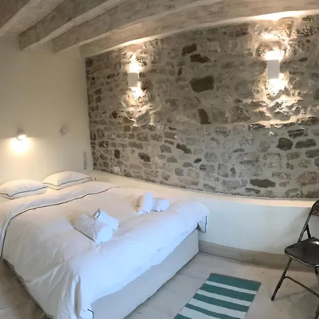 Footpath House / ολόκληρο σπίτι στο μεγάλο χωριό Villa