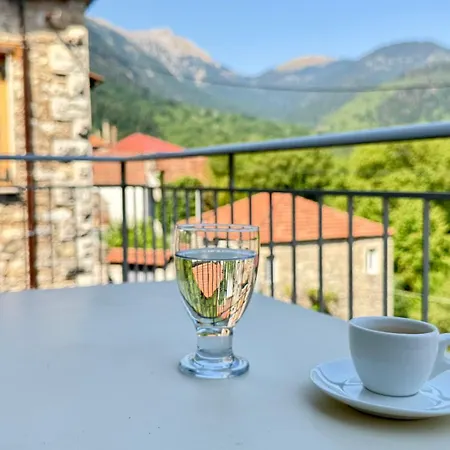 Footpath House / ολόκληρο σπίτι στο μεγάλο χωριό Villa Mega Chorio